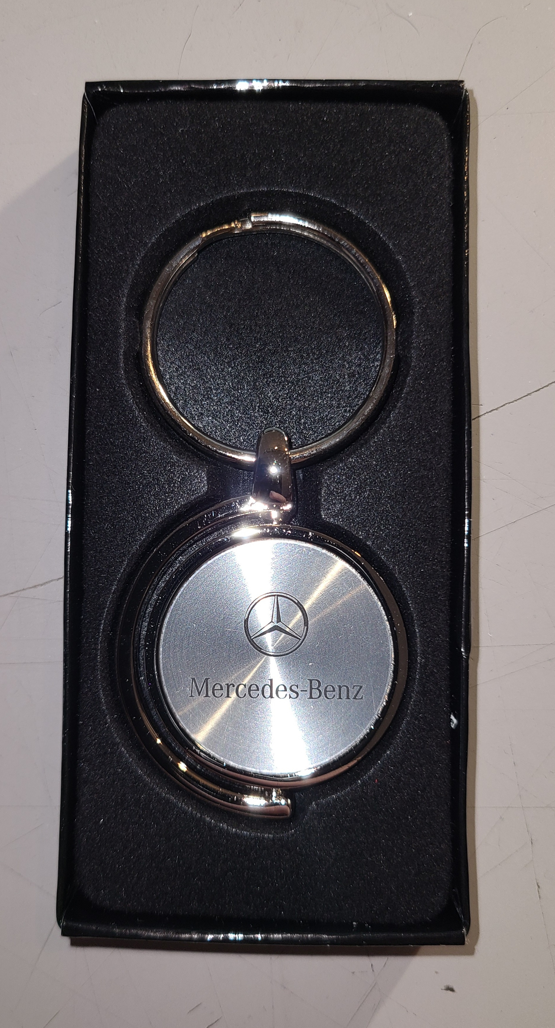 MERCEDES BENZ STAINLESS STEEL SPINNER KEY CHAIN 